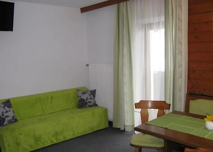 Wohlfarter アパート